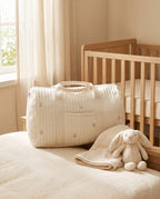 Sac à langer matelassé brodé Tendrinette · Tulipe · scène nursery