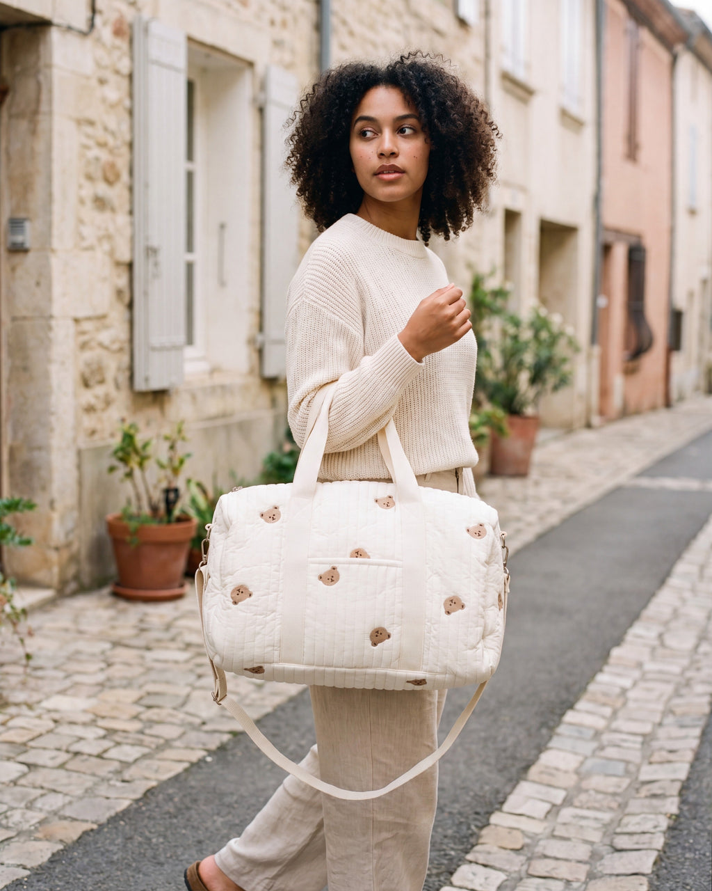 Sac à langer matelassé brodé Tendrinette · Ours · porté