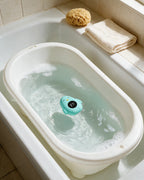 Thermomètre de bain bébé flottant Tendrinette · le pingouin flotte dans la baignoire bébé, 37 °C voyant vert