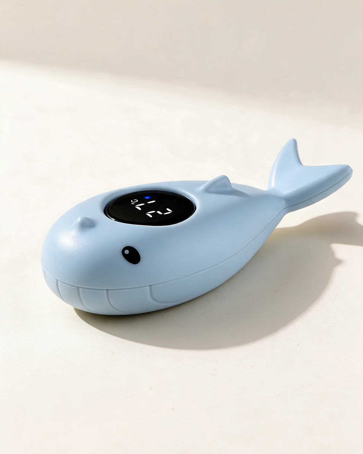 Thermomètre de bain bébé flottant Tendrinette · Baleine bleue · packshot