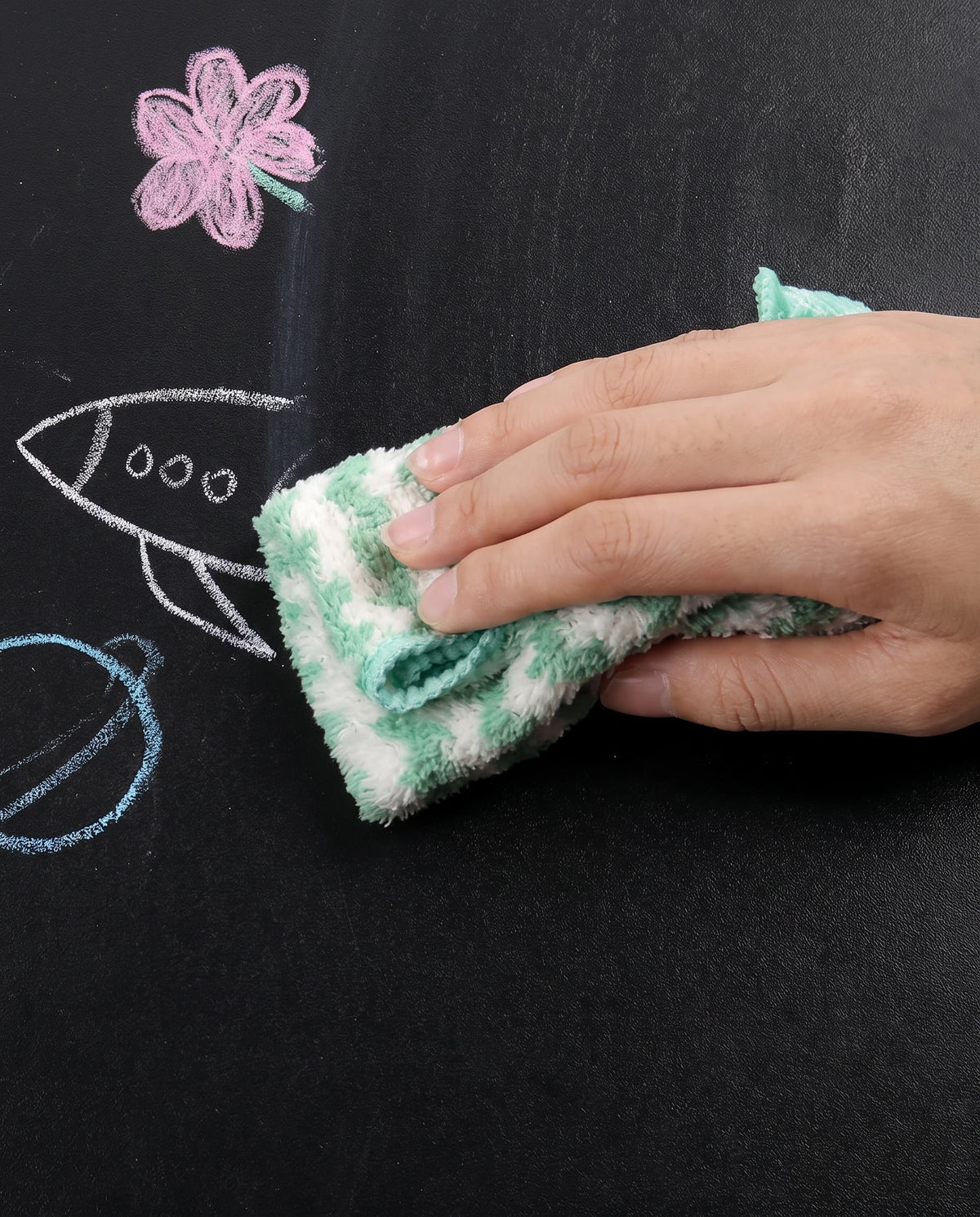 Un chiffon humide, et on recommence